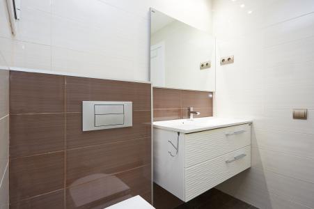 Appartement te huur in Barcelona Corsega - Sicilia
