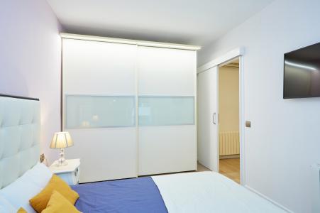 Appartement te huur in Barcelona Corsega - Sicilia