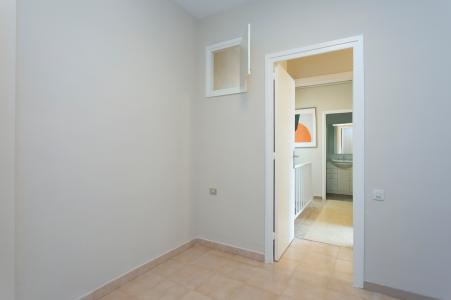 Appartement te huur in Barcelona Casanova - Consell De Cent