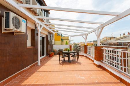 Appartement te huur in Barcelona Casanova - Consell De Cent