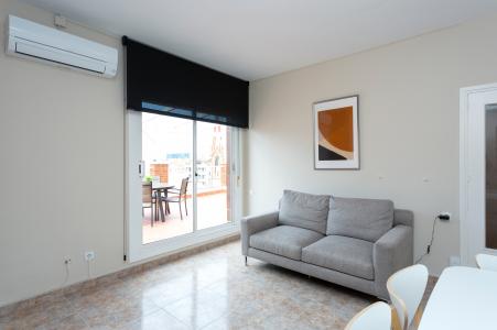 Appartement te huur in Barcelona Casanova - Consell De Cent