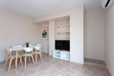 Appartement te huur in Barcelona Casanova - Consell De Cent