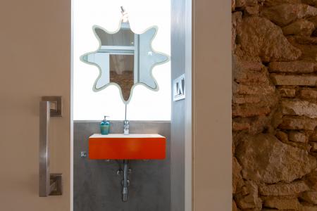 Piso con balcón en Ciutat Vella