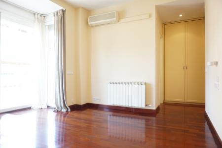 Appartement te huur in Barcelona Pg Reina Elisenda De Montcada - Via Augusta