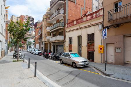 Apartment for sale in Barcelona Can Baró- Josep Serrano