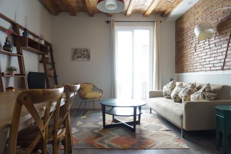 Apartment for Rent in Barcelona Nou De Dulce - Ronda De Sant Antoni