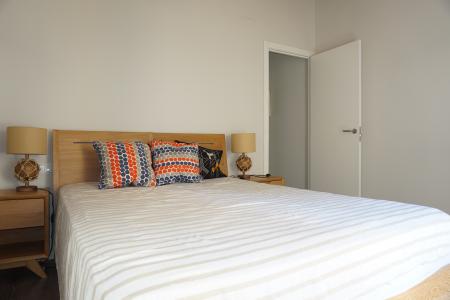 Apartment for Rent in Barcelona Nou De Dulce - Ronda De Sant Antoni
