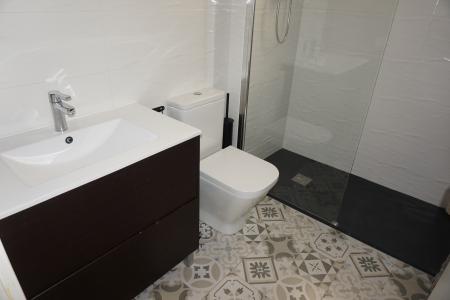 Apartment for Rent in Barcelona Nou De Dulce - Ronda De Sant Antoni