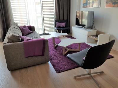 Duplex for Rent in Barcelona Casanova - Mallorca