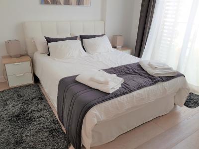 Duplex for Rent in Barcelona Casanova - Mallorca
