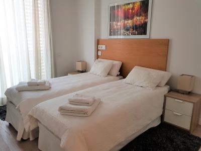 Duplex for Rent in Barcelona Casanova - Mallorca