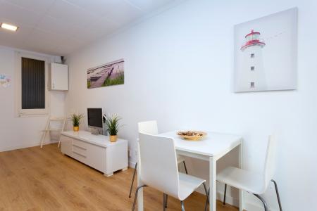 Appartement te huur in Barcelona Violant D'hongria - Rbla. Badal