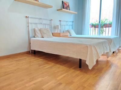 Appartement te huur in Barcelona De L´est - Nou De La Rambla (wifi Soon)