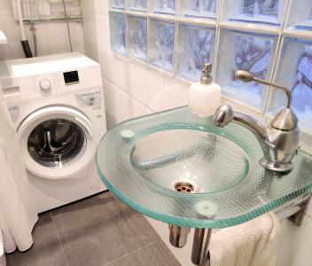 Appartement te huur in Barcelona De L´est - Nou De La Rambla (wifi Soon)