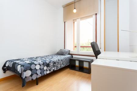 Piso con 4 dormitorios en L'Eixample