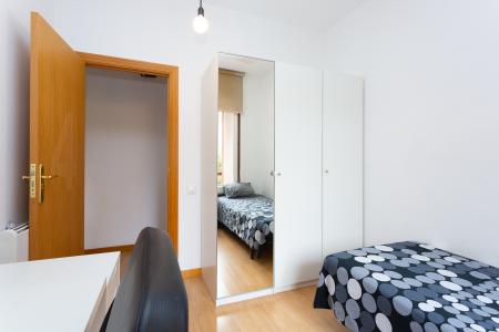 Piso con 4 dormitorios en L'Eixample