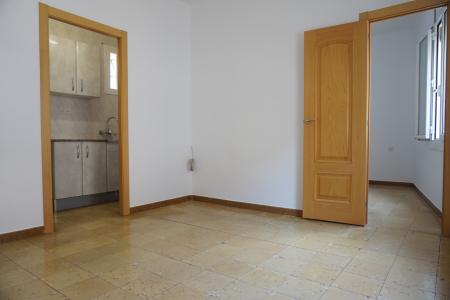 Appartement te huur in Barcelona Mila I Fontanals - Corsega
