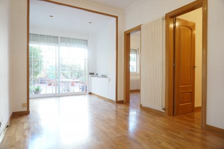 Appartement te huur in Barcelona Còrsega - Sicília