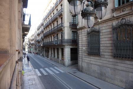 Appartement te huur in Barcelona Llibreteria - Plaça Sant Jaume (iva Incluido)