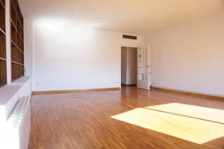 Appartement te huur in Barcelona Roca I Batlle - Suïssa