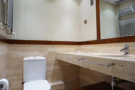 Appartement te huur in Barcelona Roca I Batlle - Suïssa