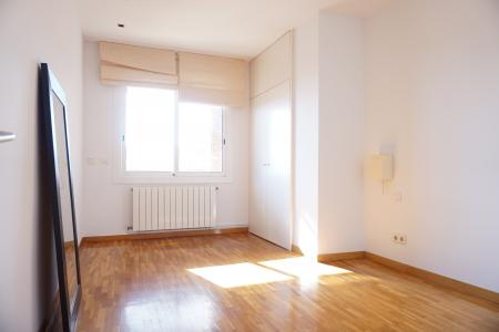 Appartement te huur in Barcelona Roca I Batlle - Suïssa