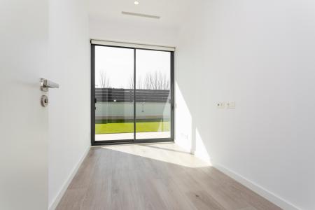 Appartement te huur in Sant Just Desvern Carretera Reial - Plaça Montserrat Roig