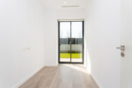 Appartement te huur in Sant Just Desvern Carretera Reial - Plaça Montserrat Roig