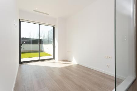 Appartement te huur in Sant Just Desvern Carretera Reial - Plaça Montserrat Roig