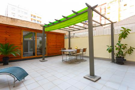Piso con terraza en L'Eixample