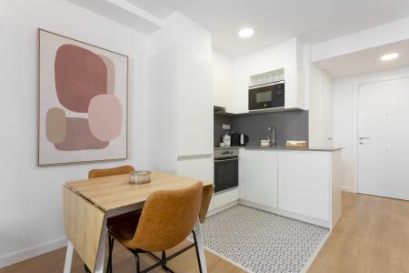 Piso con 2 balcones en L'Eixample