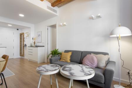 Piso con 2 balcones en L'Eixample