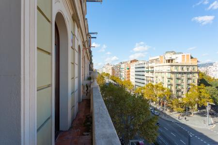 Appartement te huur in Barcelona Av. Paralel - Entença