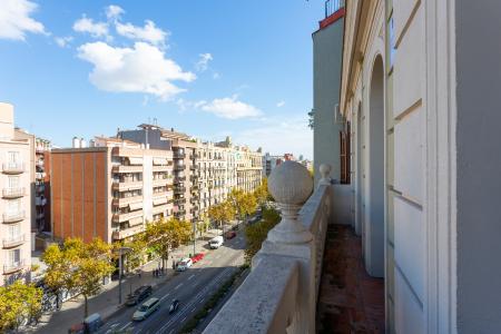 Appartement te huur in Barcelona Av. Paralel - Entença
