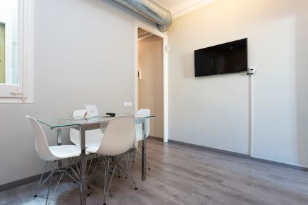 Appartement te huur in Barcelona Av. Paralel - Entença