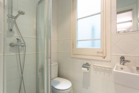 Appartement te huur in Barcelona Av. Paralel - Entença