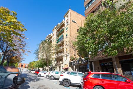 Appartamento in Affitto a Barcelona Alfambra - Diagonal