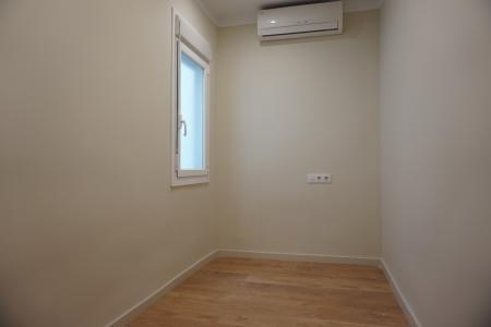 Appartement te huur in Barcelona Còrsega - Entença