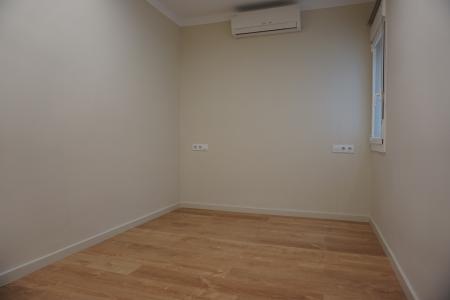 Appartement te huur in Barcelona Còrsega - Entença