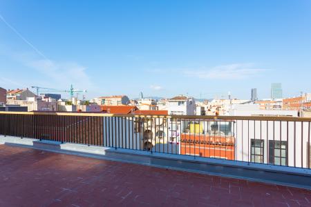 Piso con terraza en Sant Martí