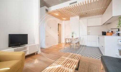 Piso con terraza en Sant Martí