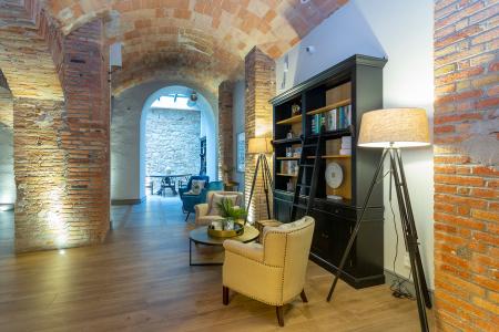 Appartement te huur in Barcelona Roger De Lluria - Aragón