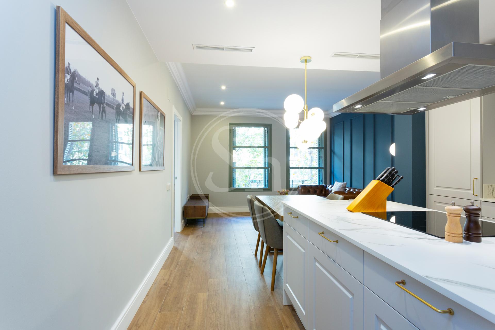 Apartment for Rent in Barcelona Roger De Lluria - Aragón (8 Sides Building)