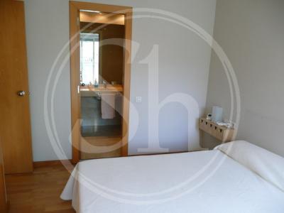 Appartement te huur in Barcelona Calabria - Provença