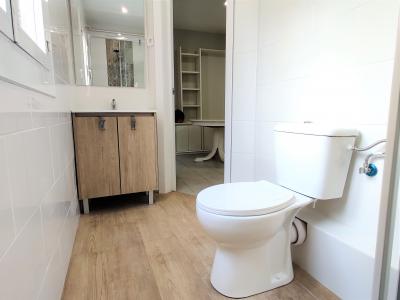 Appartement te huur in Barcelona Tinent Flomesta - Rambla De Badal