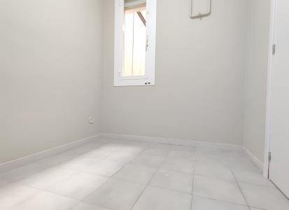 Appartement te huur in Barcelona Tinent Flomesta - Rambla De Badal