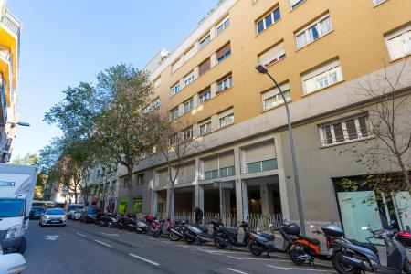 Apartamento para Alugar em Barcelona Santa Amèlia  -  Plaza Artós
