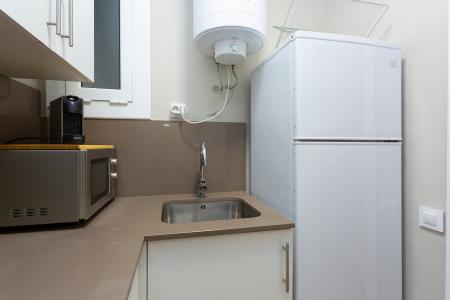 Estudio en alquiler temporal con cama doble en Sarrià-Sant Gervasi