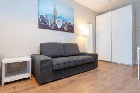 Estudio en alquiler temporal con cama doble en Sarrià-Sant Gervasi