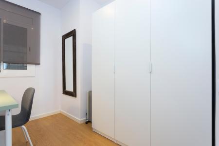 Piso en alquiler en Rambla Badal - Constitució